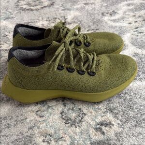 Allbirds Women’s Wool Dasher 2 Running Shoes